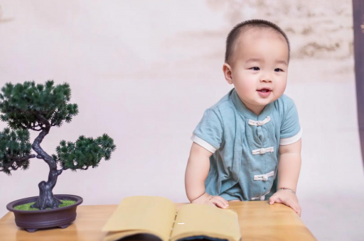 屯昌怀孕肚子坠坠的感觉